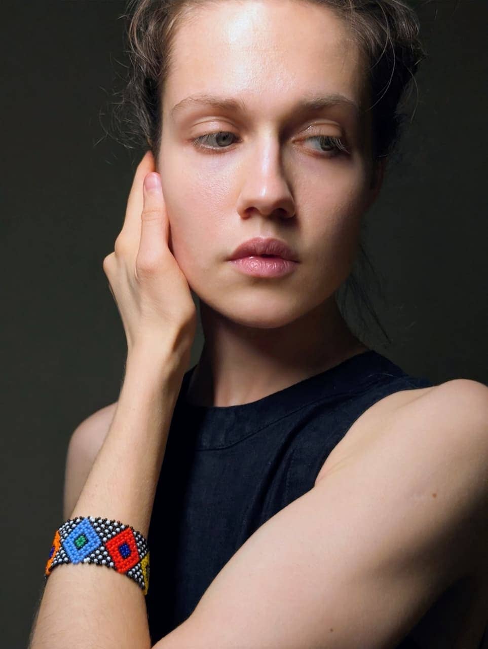 Traditional Beaded bracelet - Flat rectangle - African beads