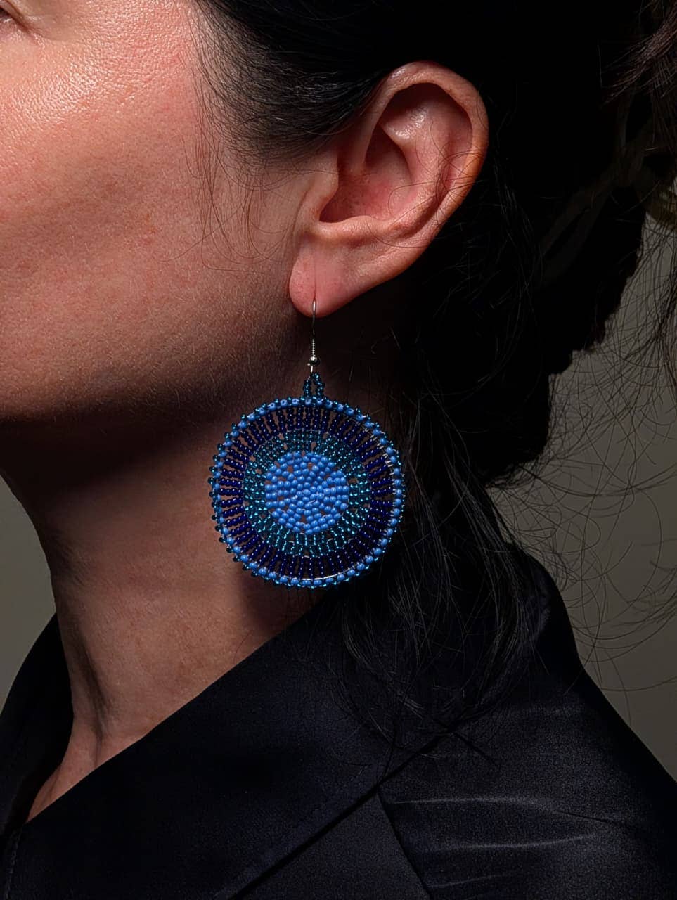 Hadmade Beaded earring - large disc - African beads